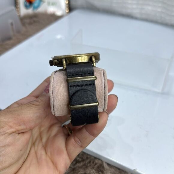 (Z4) Disney MICKEY THE REAL ORIGINAL 90 YEARS Retro wristwatch anniversary 1928 - Picture 3 of 10